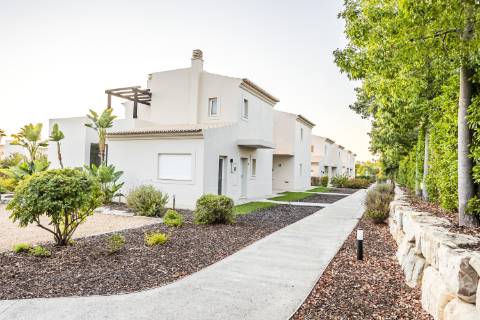 Moradia geminada V2 - Carvoeiro