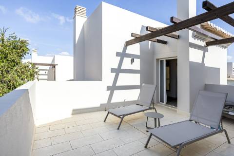 Moradia geminada V2 - Carvoeiro