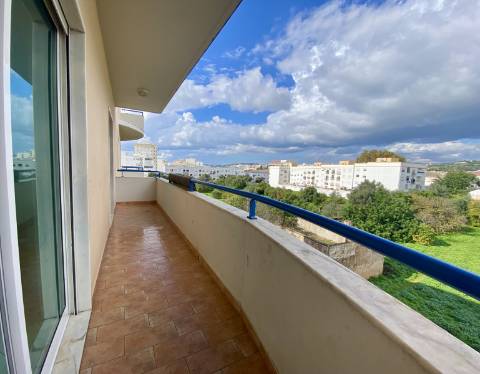 Apartamento T2 no centro de Loulé