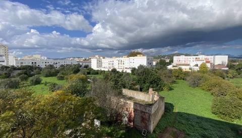 Apartamento T2 no centro de Loulé