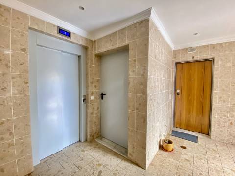 Apartamento T2 no centro de Loulé