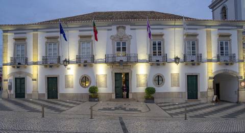 Apartamento T2 no centro de Loulé