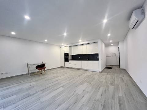 Apartamento T2 - Quarteira , arrendamento anual