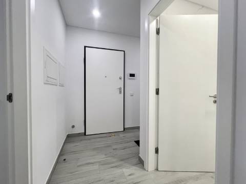 Apartamento T2 - Quarteira , arrendamento anual