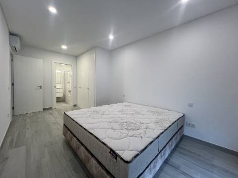 Apartamento T2 - Quarteira , arrendamento anual