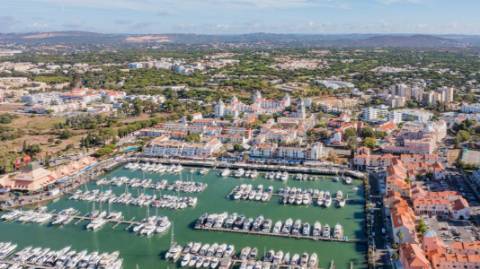 Apartamento T0+2 - Marina de Vilamoura