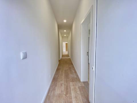 Encantadora Moradia T3 - Perto do Centro de Loulé