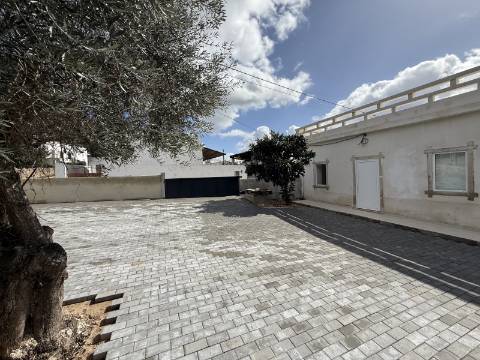 Encantadora Moradia T3 - Perto do Centro de Loulé