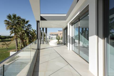 Luxuosa moradia com vista panorâmica para o campo de golfe de Vilamoura
