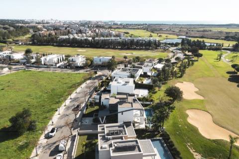 Luxuosa moradia com vista panorâmica para o campo de golfe de Vilamoura
