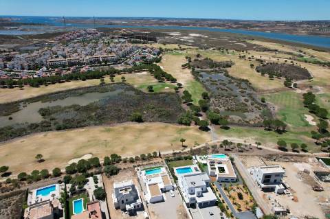 Terreno urbano - Vista mar