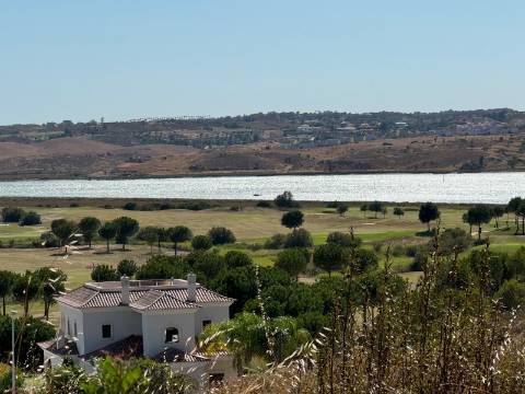 Terreno urbano - Vista mar