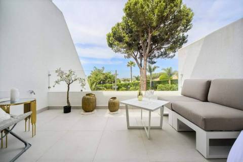 Apartamento T1 duplex com vista para o lago na Quinta do Lago