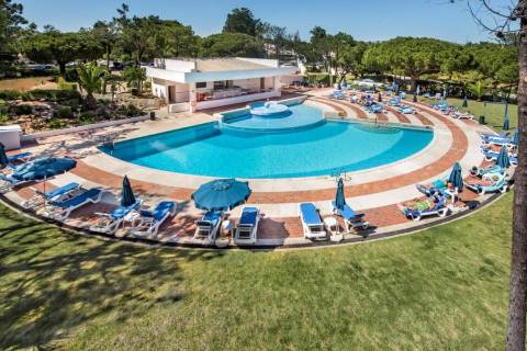 Apartamento T1 duplex com vista para o lago na Quinta do Lago