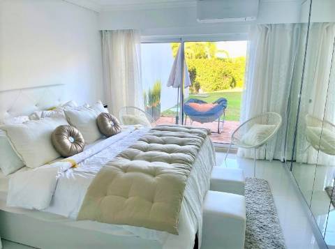 Apartamento T1 duplex com vista para o lago na Quinta do Lago