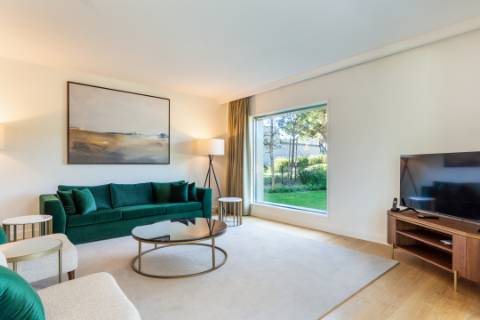 Moradia de Luxo na Exclusiva Quinta da Marinha