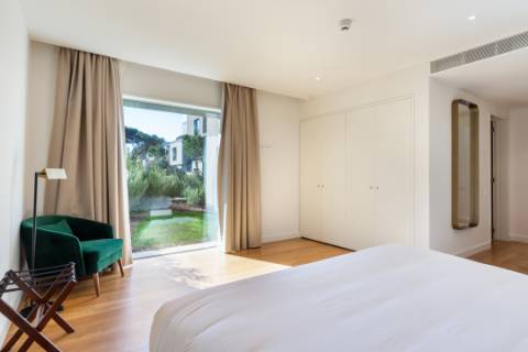 Moradia de Luxo na Exclusiva Quinta da Marinha