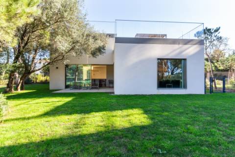 Moradia de Luxo na Exclusiva Quinta da Marinha