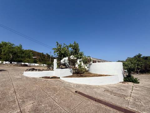 Casa térrea V3 - Querença