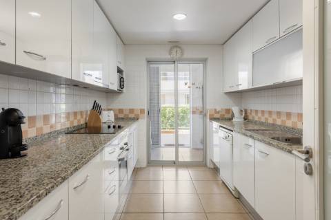 Apartamento T2 - Quarteira