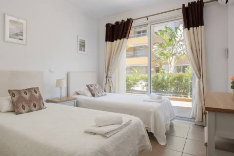 Apartamento T2 - Quarteira