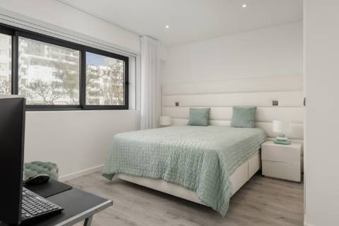 Novo apartamento T2 - Perto da praia, Quarteira