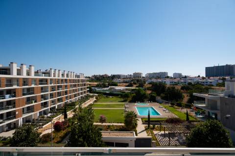 Magnífica Penthouse T3 com RoofTop - Albufeira Green
