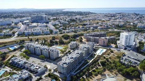Magnífica Penthouse T2 com RoofTop - Albufeira