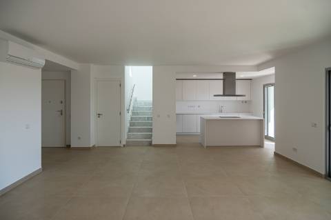 Magnífica Penthouse T2 com RoofTop - Albufeira