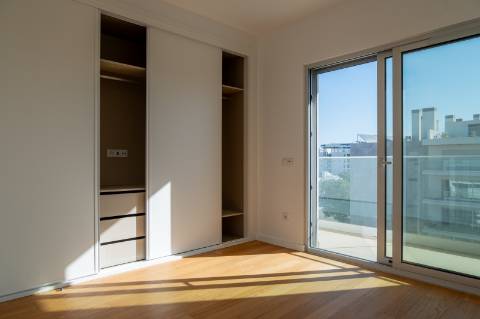 Magnífica Penthouse T2 com RoofTop - Albufeira