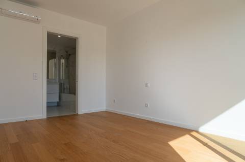 Magnífica Penthouse T2 com RoofTop - Albufeira