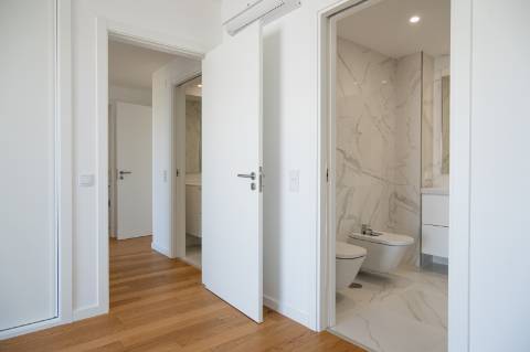 Magnífica Penthouse T2 com RoofTop - Albufeira