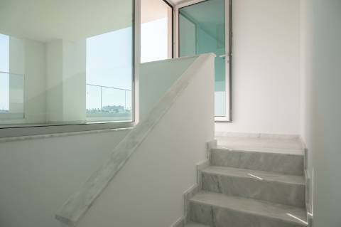 Magnífica Penthouse T2 com RoofTop - Albufeira