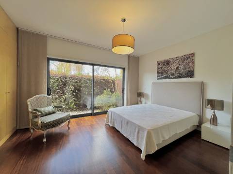 Arrendamento Anual - Apartamento T1 no Condomínio L'Orangerie, Vilamoura