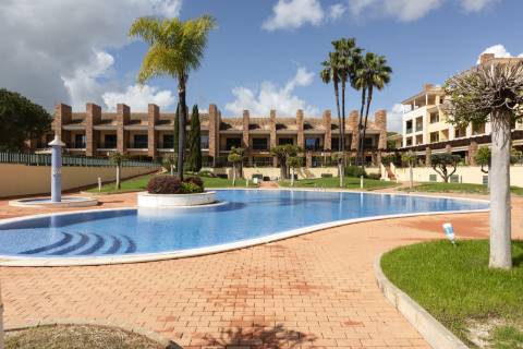 Apartamento T1 - Top Floor com vista mar