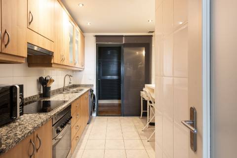 Apartamento T1 - Top Floor com vista mar