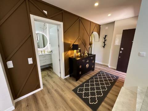 Moradia T3+1 no coração de Vilamoura, com piscina e jacuzzi