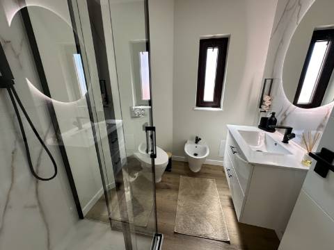 Moradia T3+1 no coração de Vilamoura, com piscina e jacuzzi