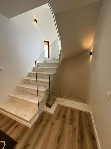 Moradia T3+1 no coração de Vilamoura, com piscina e jacuzzi