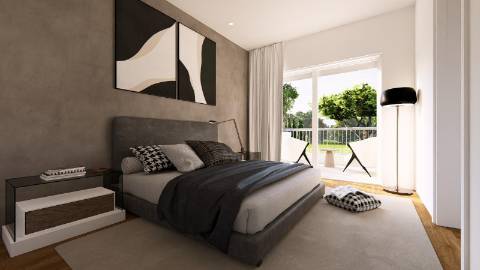 Moradia de Luxo V4 em Renovação - Localização Privilegiada em Vilamoura