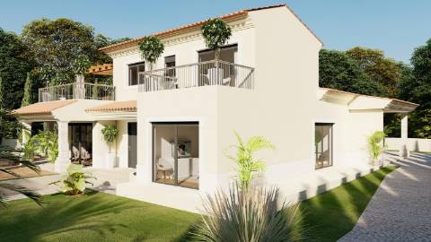 Moradia de Luxo V4 em Renovação - Localização Privilegiada em Vilamoura