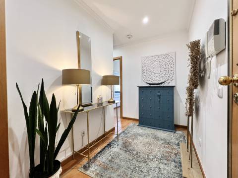 Apartamento T2 - Top floor