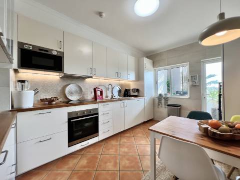 Apartamento T2 - Top floor