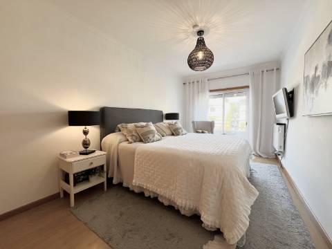 Apartamento T2 - Top floor