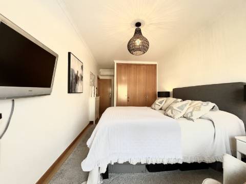 Apartamento T2 - Top floor