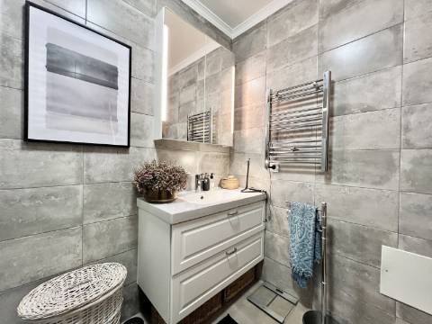 Apartamento T2 - Top floor