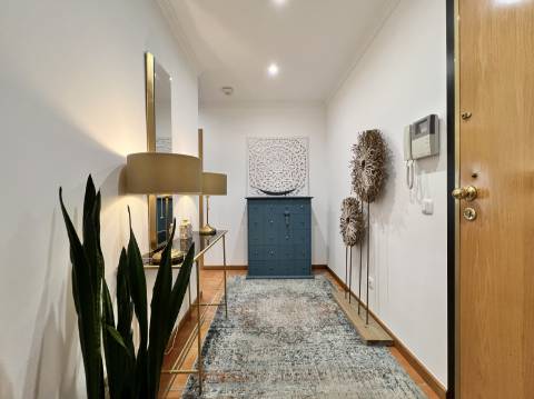 Apartamento T2 - Top floor