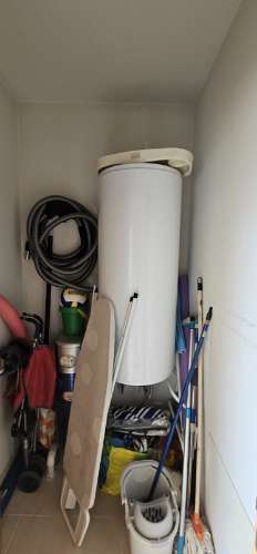 Arrendamento ao Ano Penthouse T2, com grande terraço, condomínio fechado com jardim, piscinas e vista mar, em Albufeira