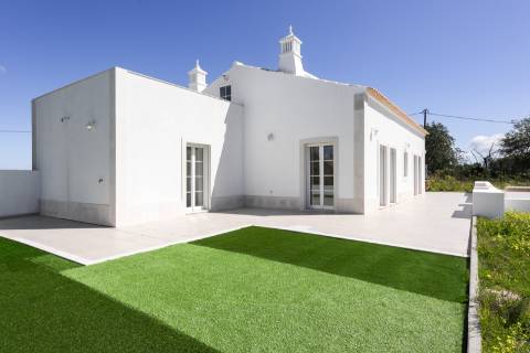 Moradia V3 no Campo em Boliqueime