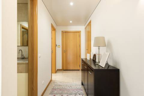 Elegante moradia v2+2 em Vilamoura - piscina, jardim & ambiente prestigiado